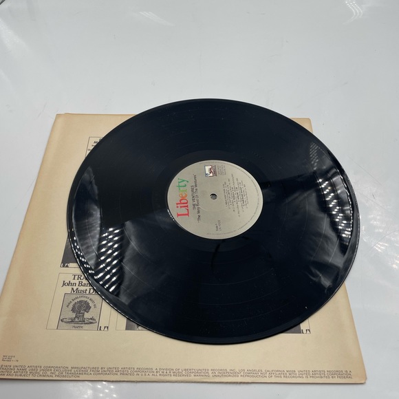 The Very Best Of The Ventures" vinyl - Picture 3 of 4